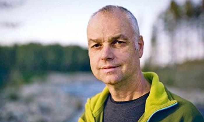 Möt Johan som jobbar med miljöfrågor inom vattenkraften | Uniper