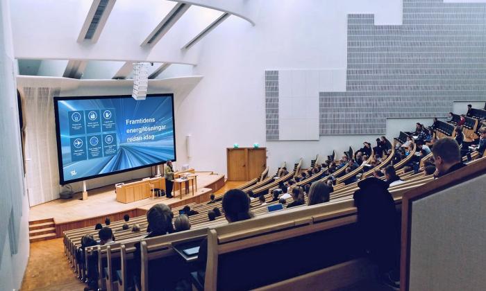 Uniper as guest lecturer