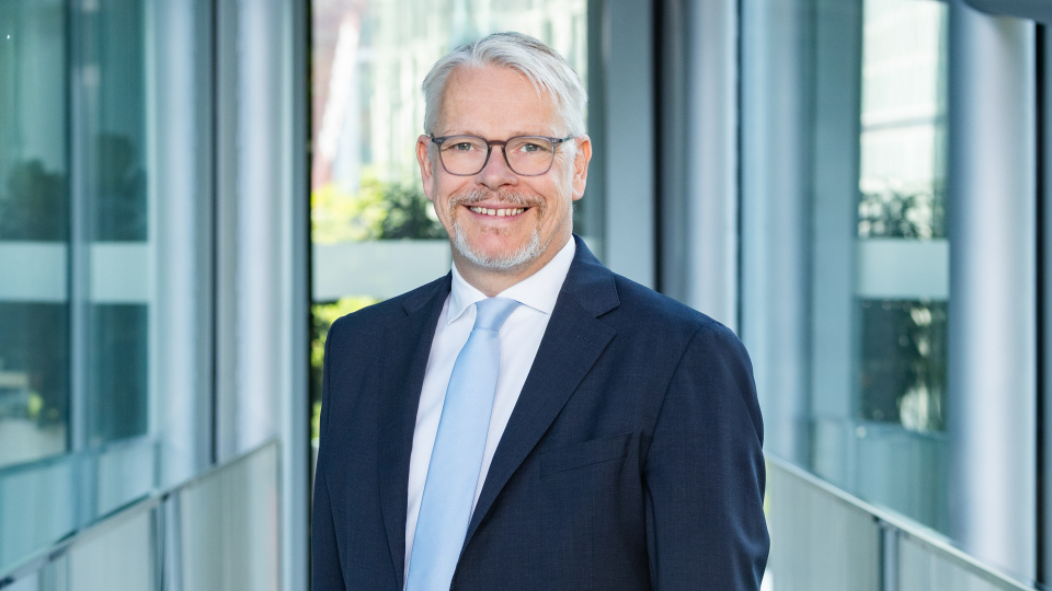 Dr. Carsten Poppinga